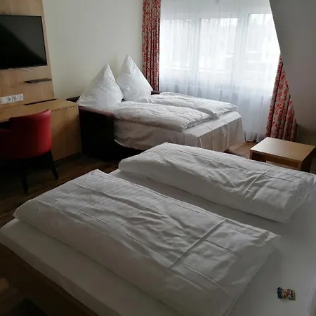 Landgasthof Niebler 3* Adelsdorf