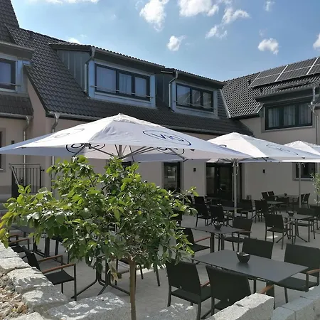 Landgasthof Niebler Casa de hóspedes Adelsdorf