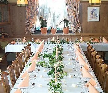 Landgasthof Niebler Adelsdorf